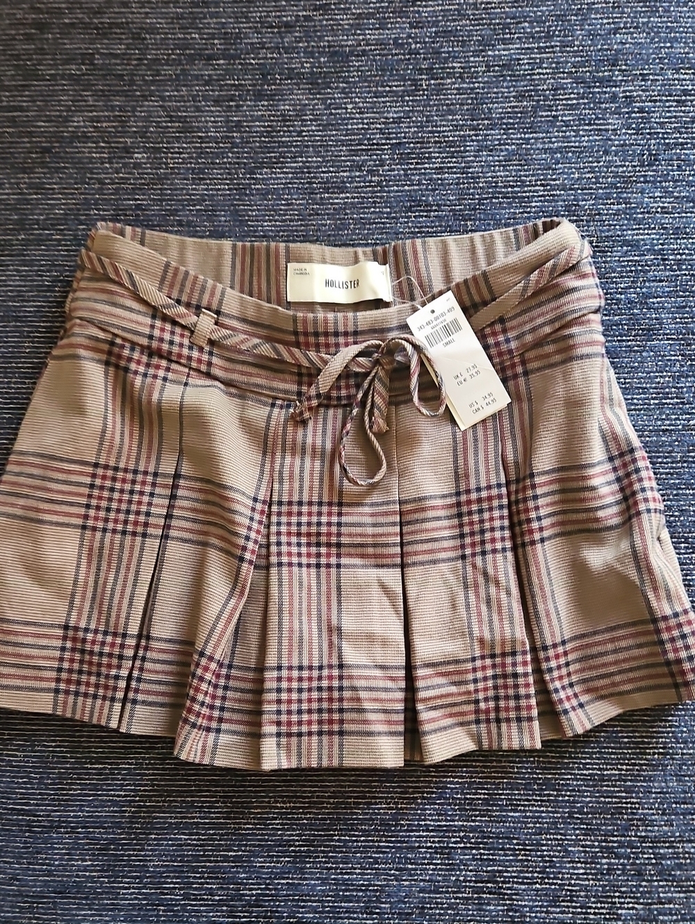 Hollister Plaid Pleated Mini Skirt in Tan and Burgundy